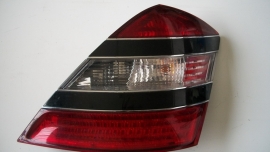 Mercedes Benz - TAILLIGHT TAIL LIGHT - BLCK